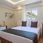 No 14 Bed & Breakfast